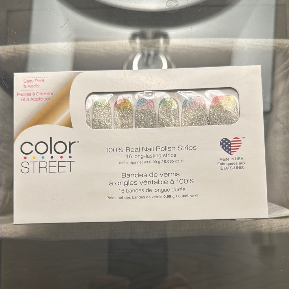 Color Street Nail Strips Throwing Shade